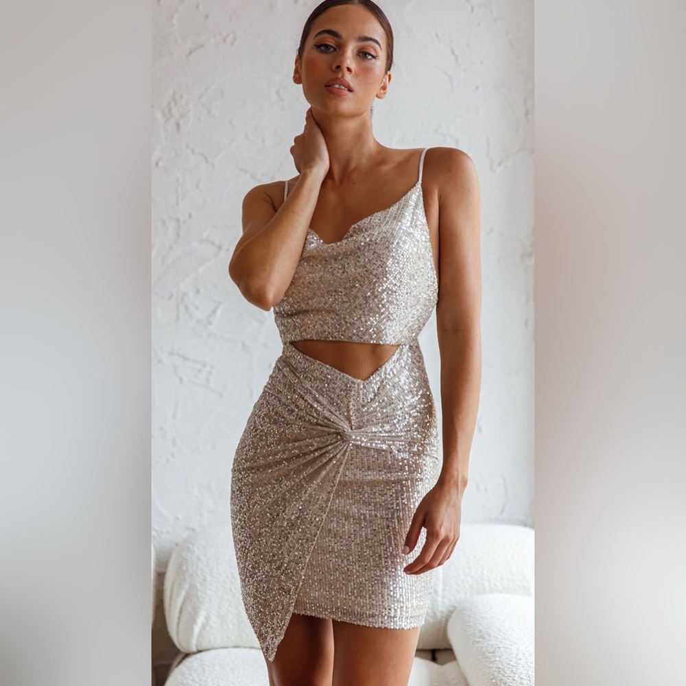 SELFIE LESLIE NWT MIAMI NIGHTS COWL NECKLINE TWIST FEATURE MINI DRESS SEQUIN